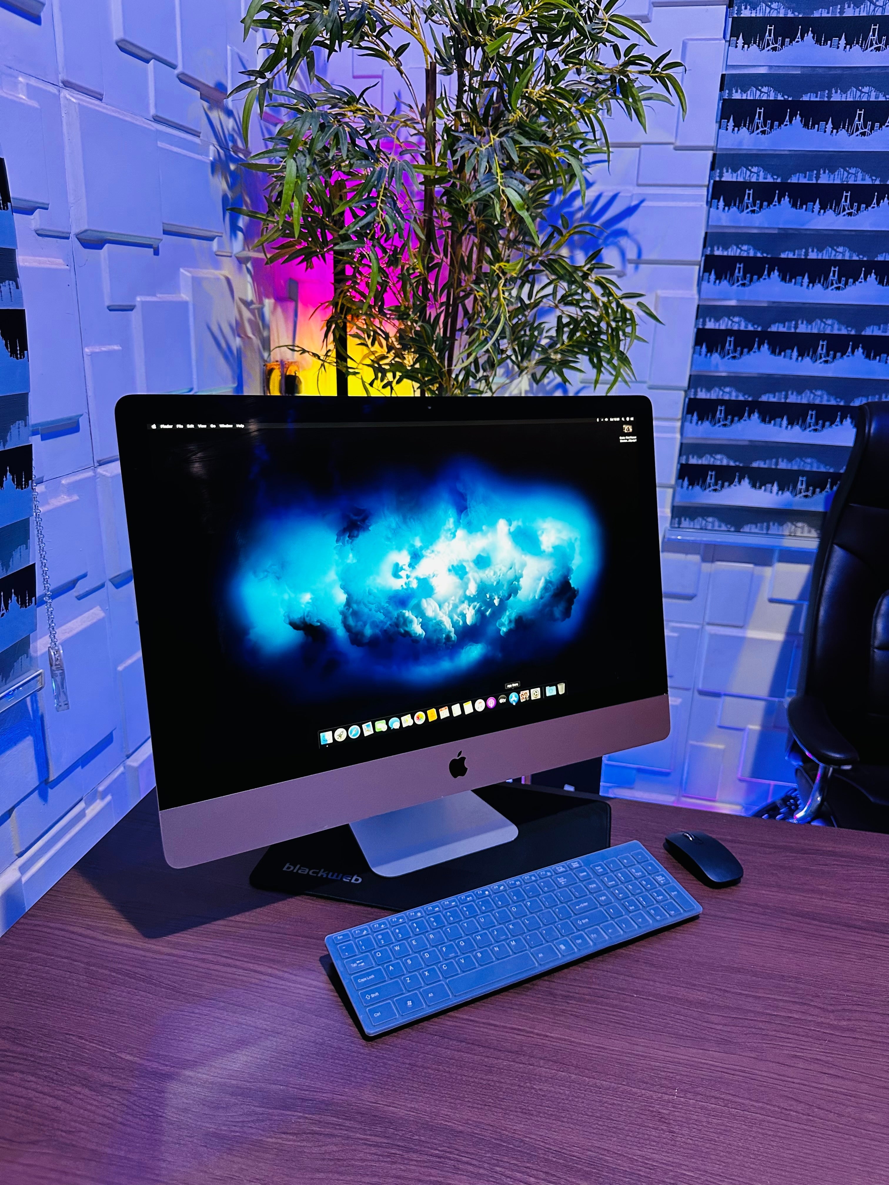 iMac 27インチ ME089J/A 「Late2013」モデル iMac 27インチ (Late 2013) Core i5 3.4GHz/8GB/1TB ME089J/A
