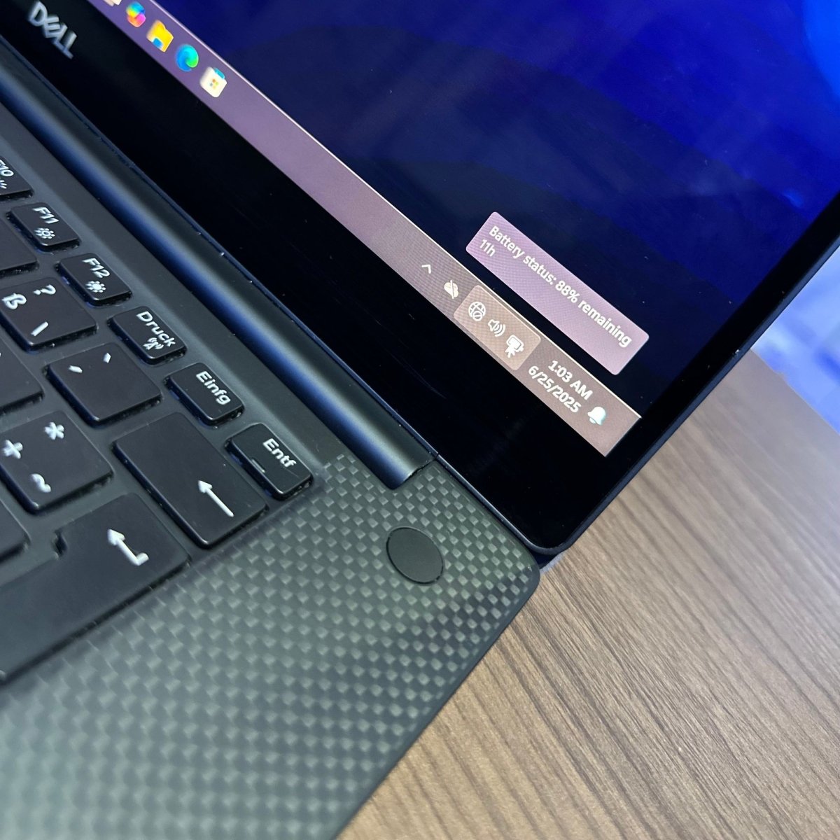 Dell Precision 5540 - 9th Gen. Intel Core i7 - 512GB SSD - 32GB RAM - 4GB Nvidia Quadro - Keyboard Light