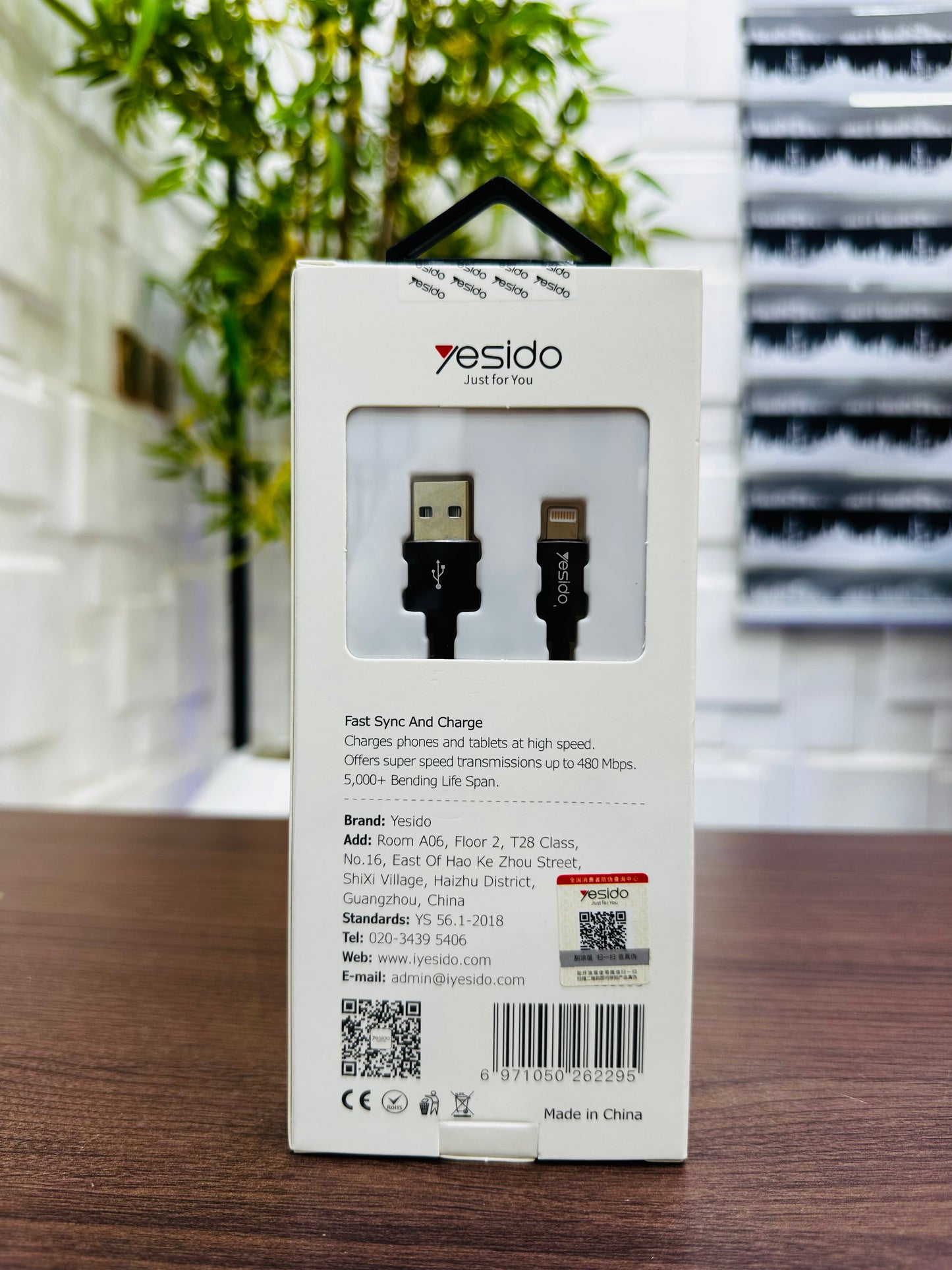 Yesido CA57L Fast Sync and Charge Data Cable