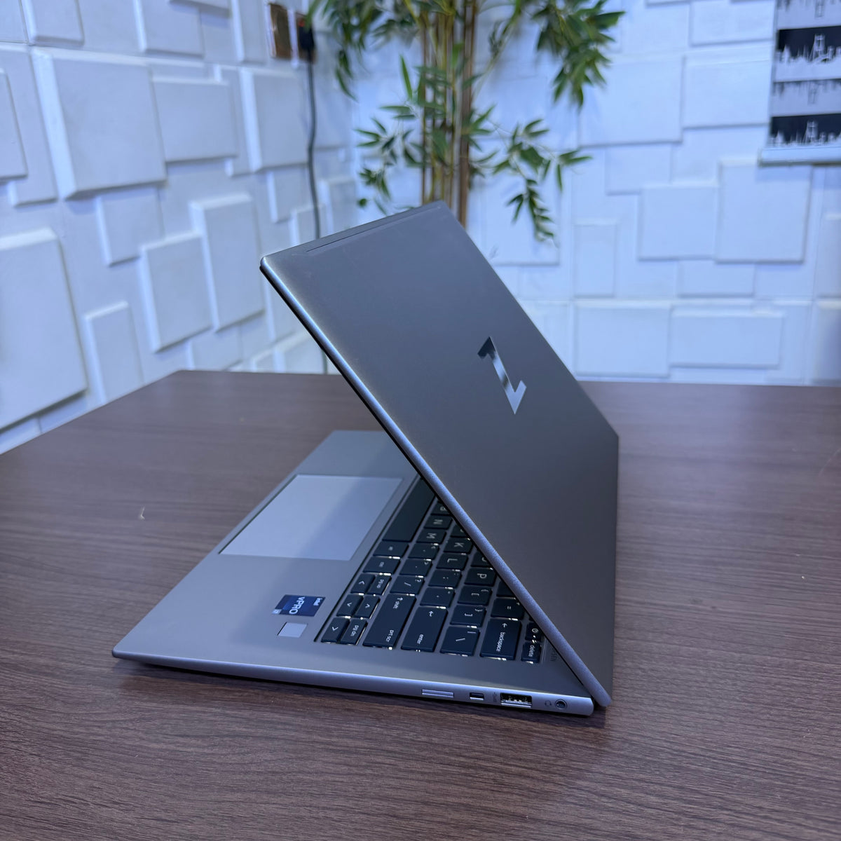 HP ZBook Firefly 14 G9 | 12th Gen Core i7 | 16GB RAM | 512GB SSD | Backlit Keyboard
