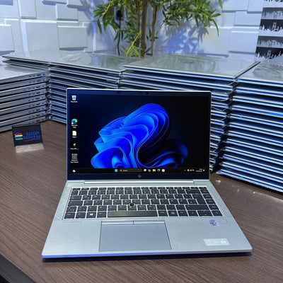 HP EliteBook 840 G7 - 10th Gen. Intel Core i5 - 256GB SSD - 8GB RAM - Keyboard Light