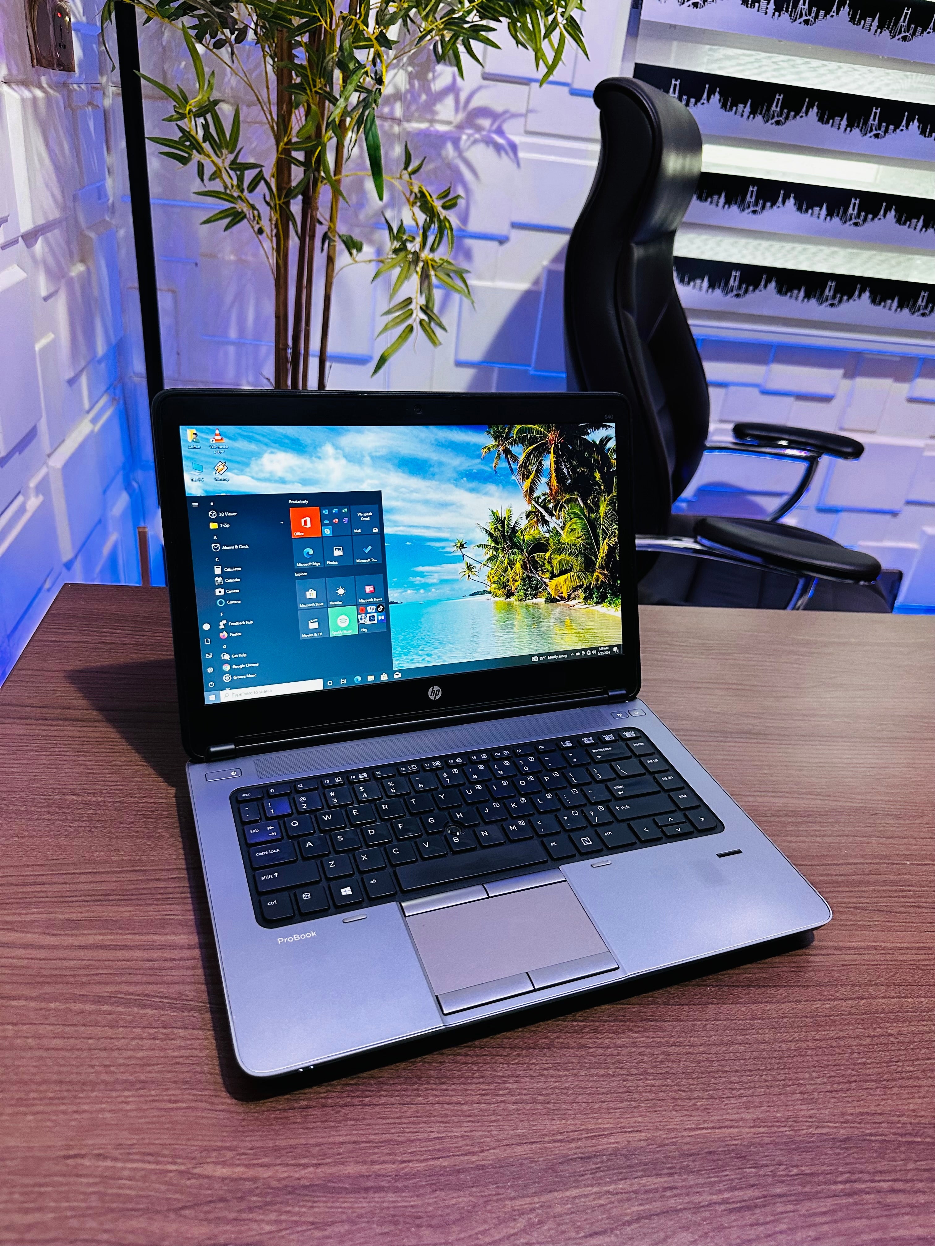 HP 645 G1 - AMD A4 - 256GB SSD - 8GB RAM