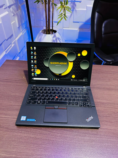Lenovo ThinkPad X260 - 6th Gen. Intel Core i5 - 256GB SSD - 8GB RAM - Keyboard Light - 2 Batteries