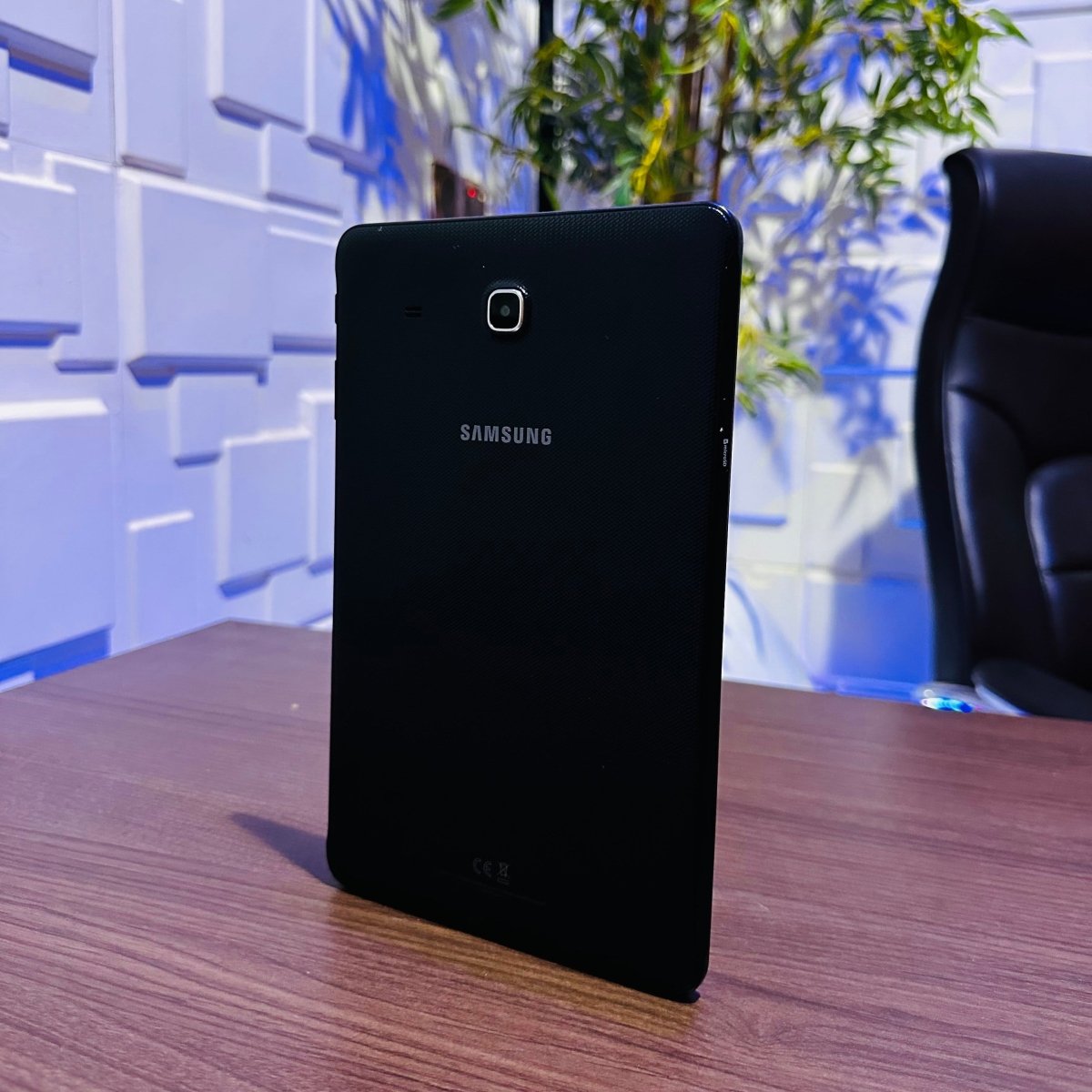 10 - inch Samsung Galaxy Tab E SM - T560 - 16GB