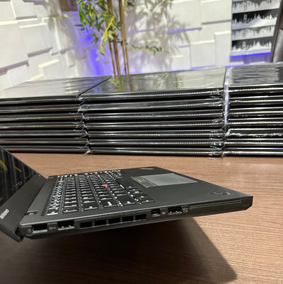 Lenovo ThinkPad T450s | Intel Core i7 | 8GB RAM | 256GB SSD | Touchscreen | Backlit Keyboard | Dual Battery