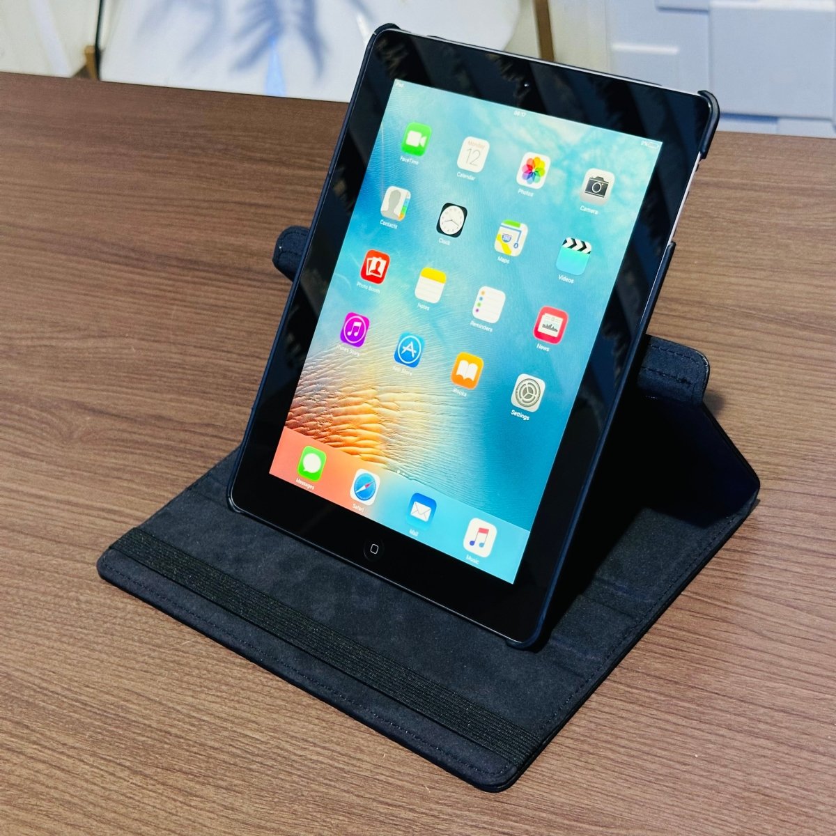 16GB Apple iPad 2 - WiFi - Black