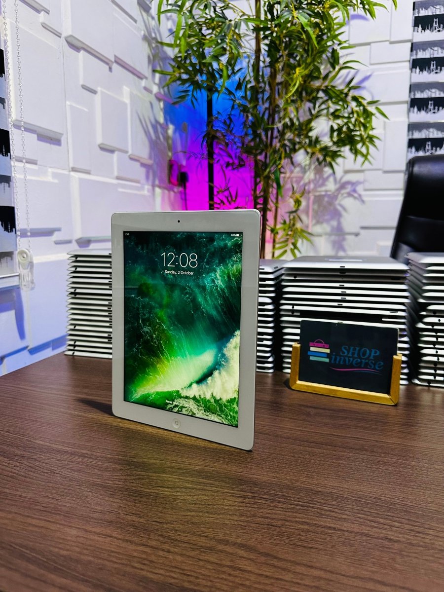 16GB Apple iPad 2 - WiFi - White