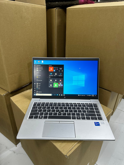 HP EliteBook 840 G7 - 10th Gen. Intel Core i5 - 256GB SSD - 16GB RAM  - HDMI - Keyboard Light - Touchscreen