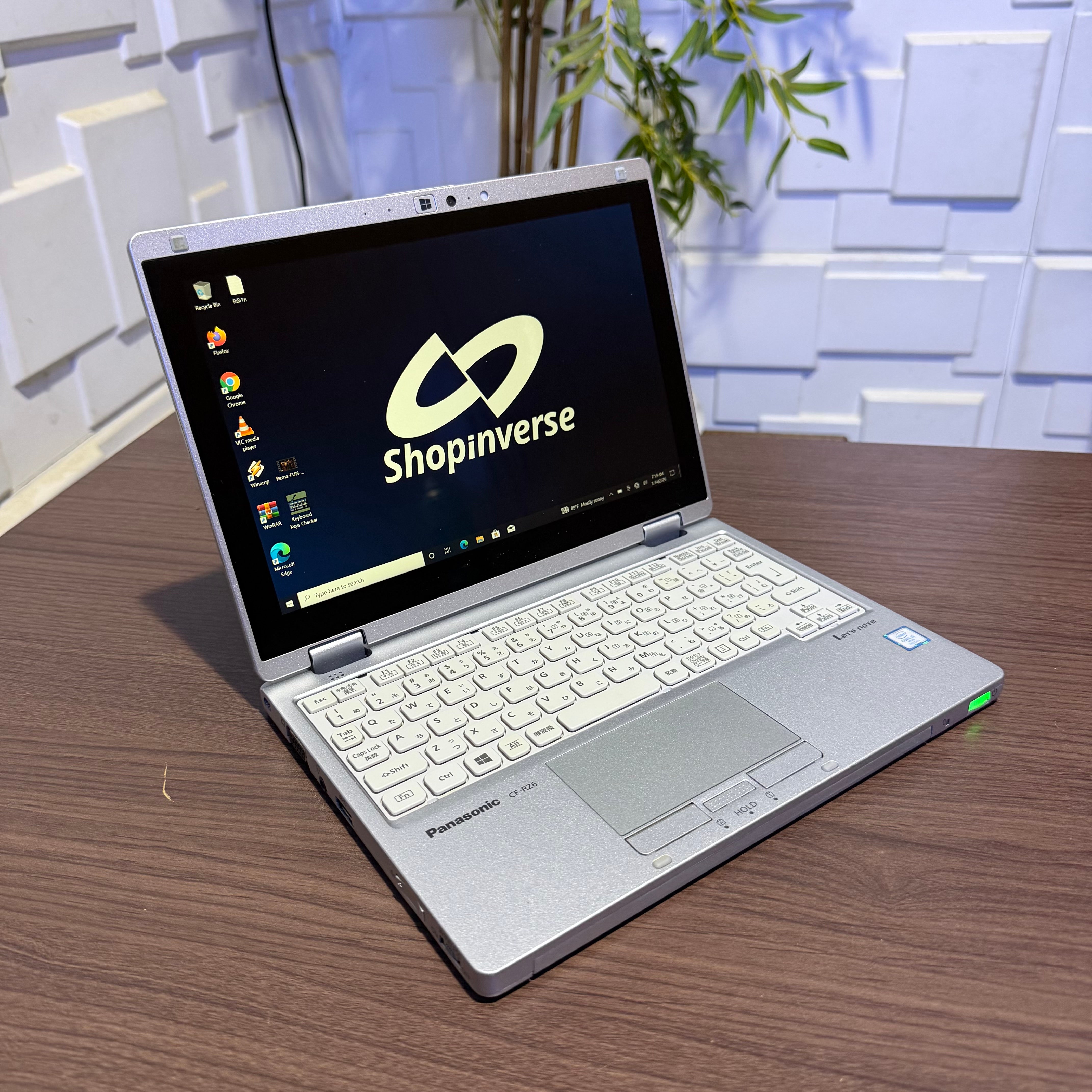 Panasonic CF-RZ6 - 7th Gen Intel Core i5 - 256GB SSD - 8GB RAM - Touchscreen