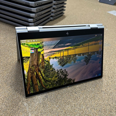 HP EliteBook x360 830 G8 - 11th Gen. Intel Core i5 - 512GB SSD - 16GB RAM - Keyboard Light - Touchscreen