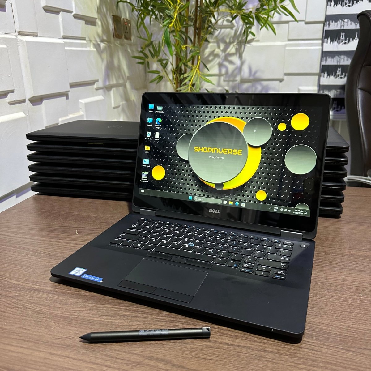 Dell Latitude E7470 - 6th Gen. Intel Core i5 - 256GB SSD - 8GB RAM - HDMI - Touchscreen