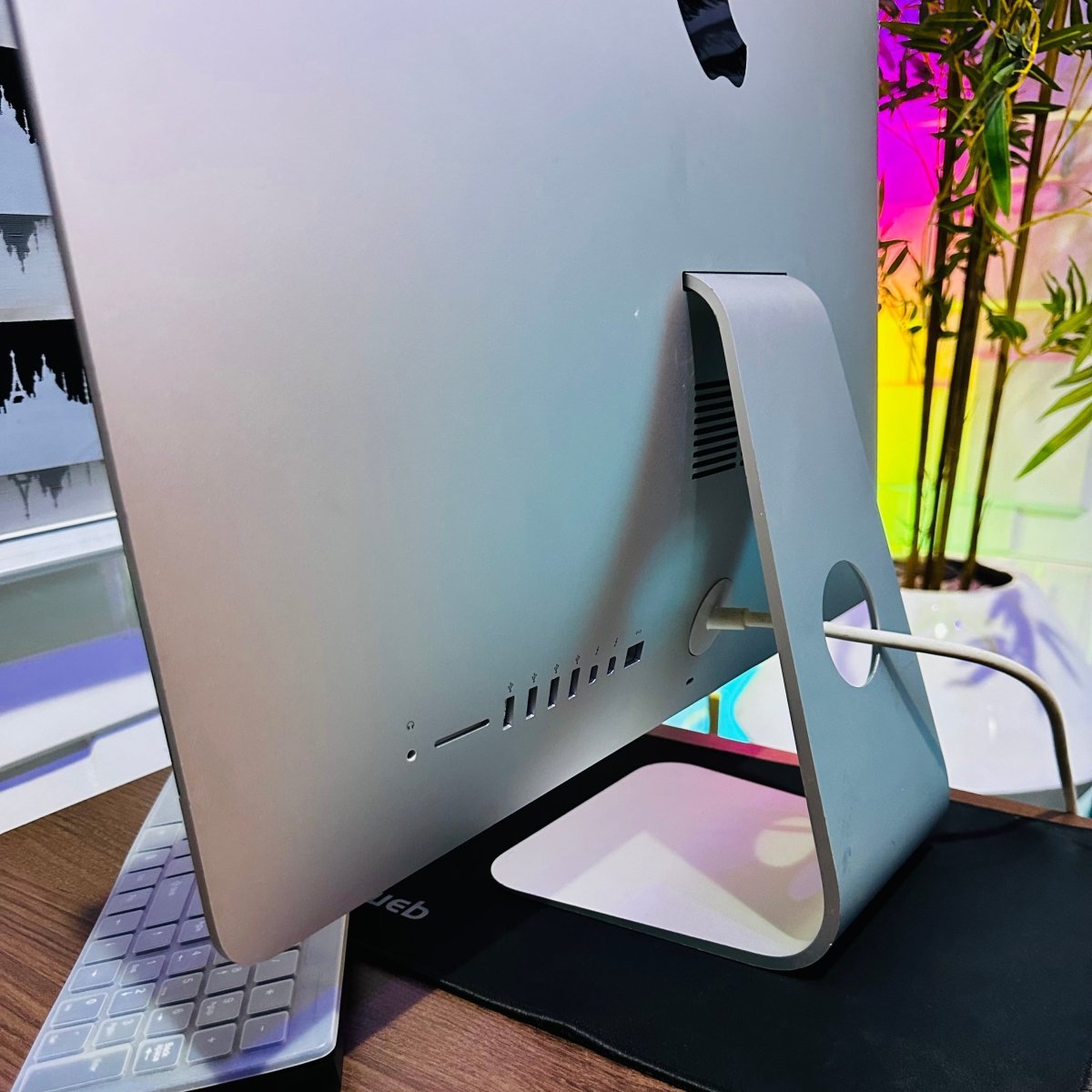 2013 Apple iMac A1418 - Intel Core i5 - 500GB SSD - 8GB RAM