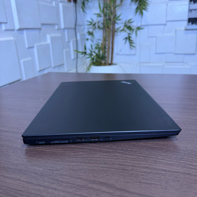 Lenovo ThinkPad T14s | AMD Ryzen 5 PRO | 16GB RAM | 256GB SSD | Full HD Touchscreen | Backlit Keyboard