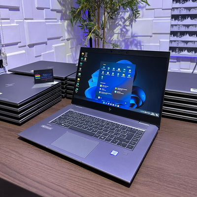 HP zBook Studio G5 - 8th Intel Core i7 - 512GB SSD - 16GB RAM - 4GB Nvidia Quadro - keyboard Light