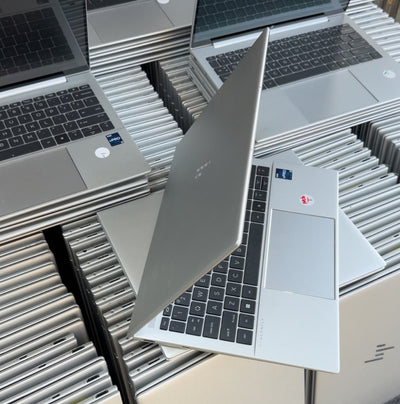 HP Dragonfly G3 | 12th Gen Core i7 | 32GB RAM | 512GB SSD | Touchscreen | Backlit Keyboard