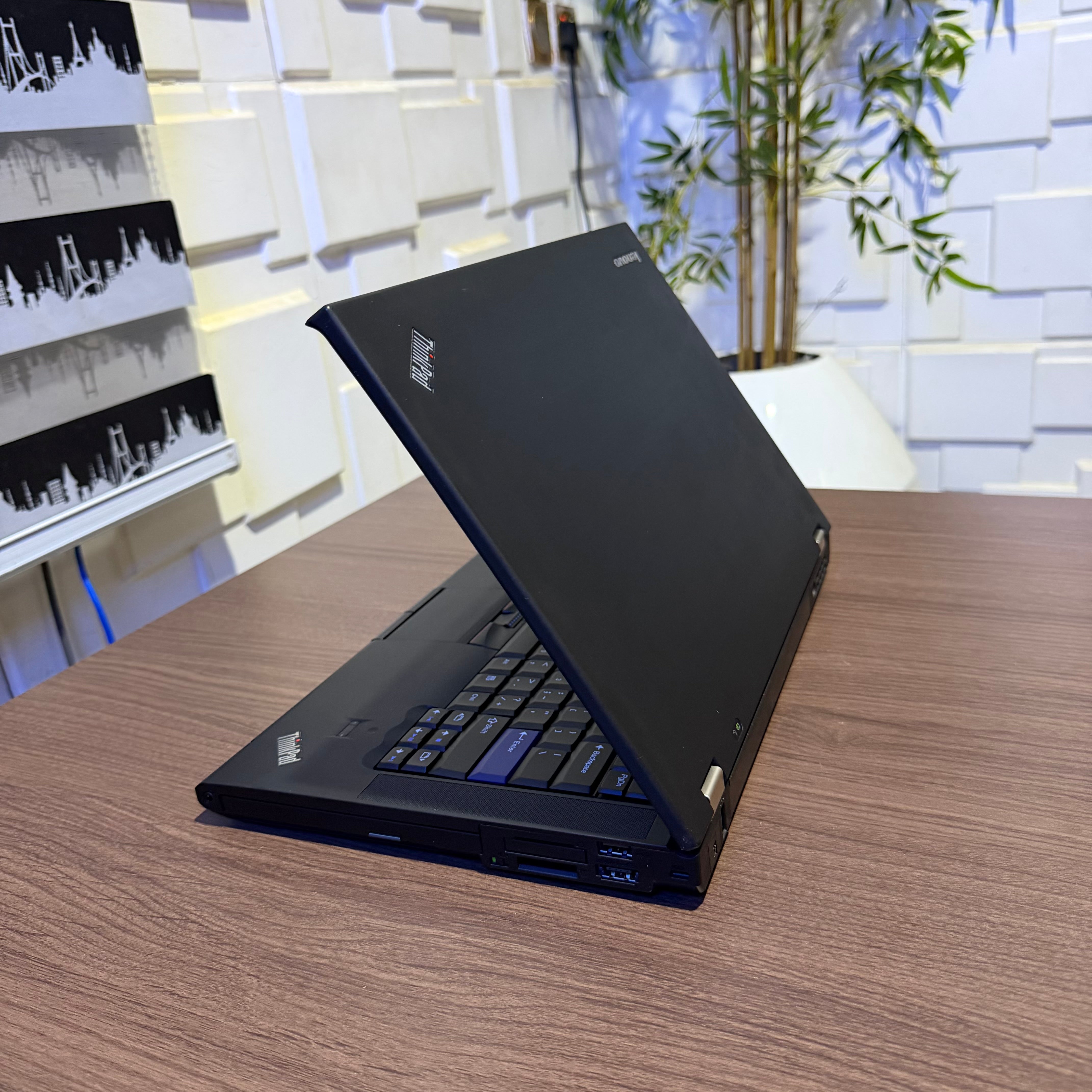 Lenovo ThinkPad T420 | Intel Core i7 | 8GB RAM | 320GB HDD