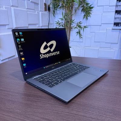 Dell Latitude 7420 | 11th Gen Core i5 | 16GB RAM | 256GB SSD | Full HD | Backlit Keyboard | Minor Scratch
