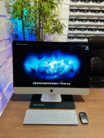 27-inch Apple iMac 2013 - Intel Core i7 - 1TB HDD + 128GB SSD - 16GB RAM - 4GB Nvidia GeForce GTX Graphics - (Minor crack on glass)