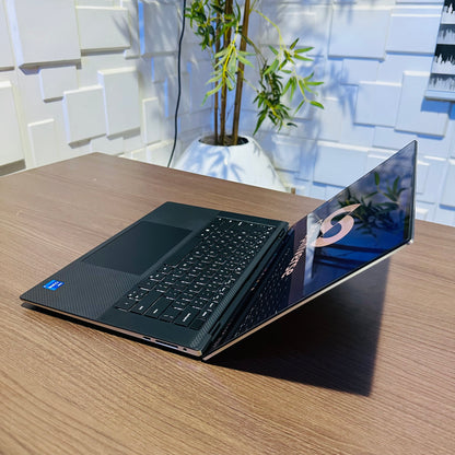 Dell XPS 15 9520 - 12th Gen Intel Core i7 - 512GB SSD - 16GB RAM - 4GB Nvidia GeForce GTX 3050 - 4K Display - Touchscreen - Keyboard Light