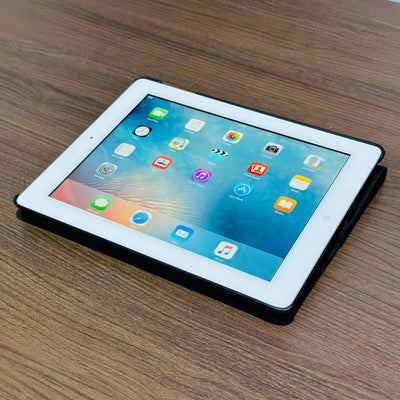 32GB Apple iPad 2 - WiFi - White