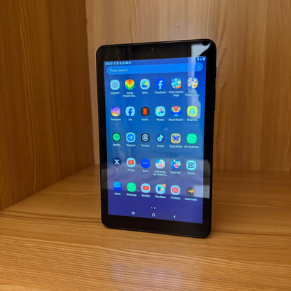 32GB Samsung Galaxy Tab A 8 - Sim Android Tablet