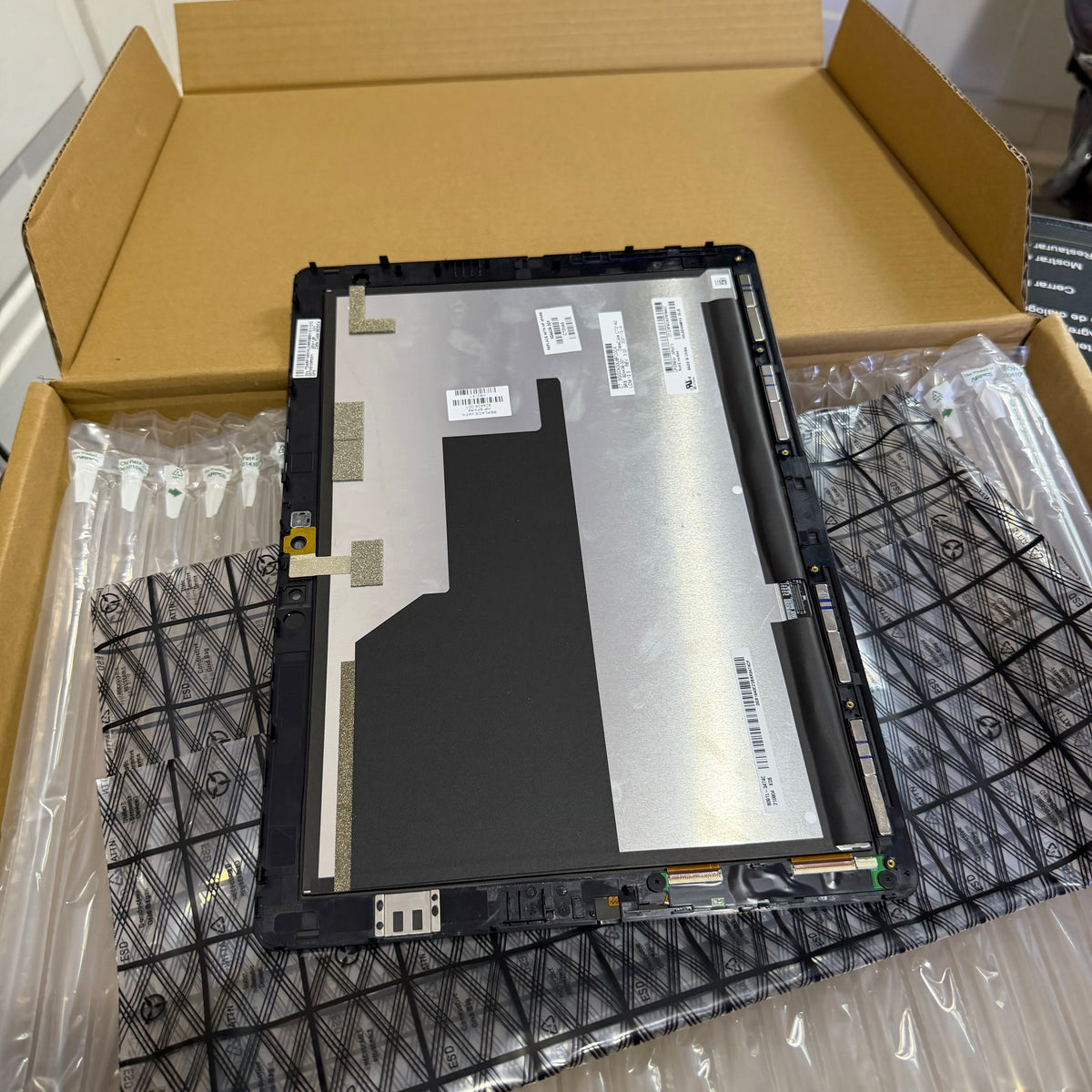 HP Elite x2 1012 G2 Replacement Screen
