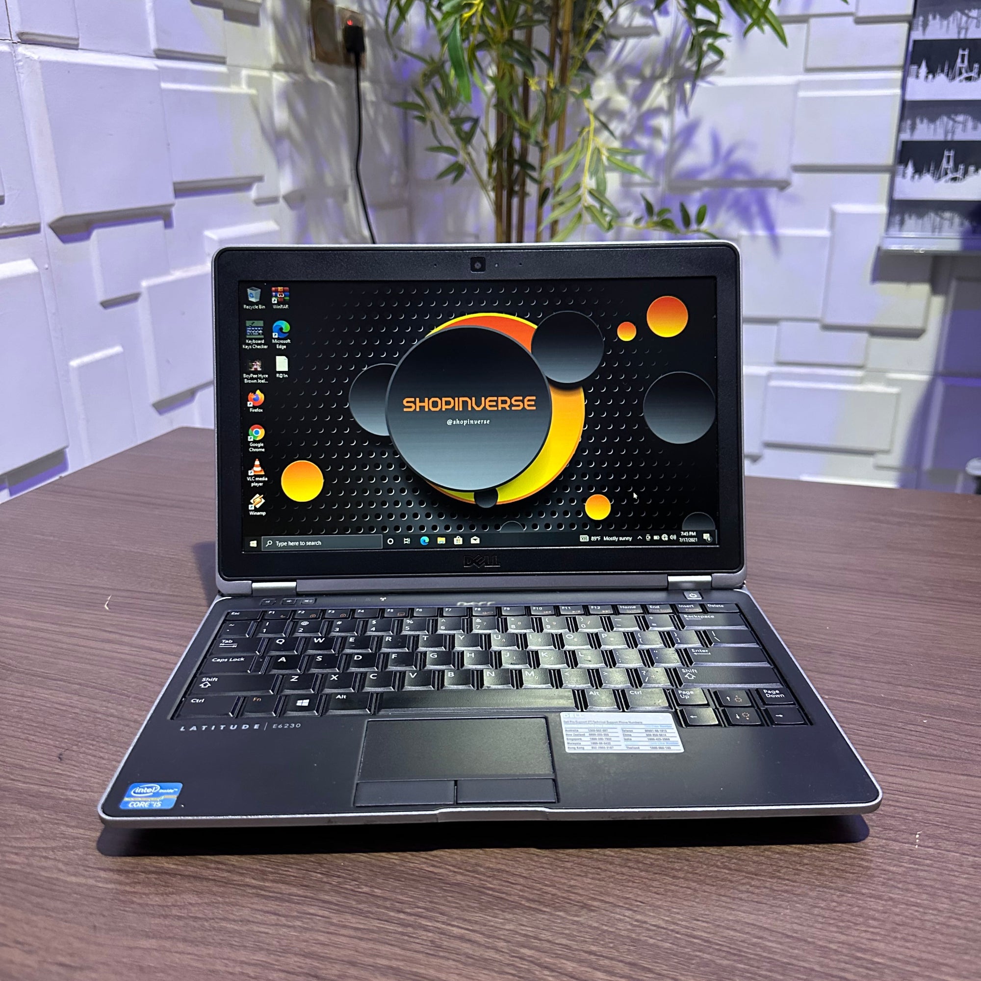 Dell Latitude E6220 - Intel Core i5 - 320GB HDD - 8GB RAM