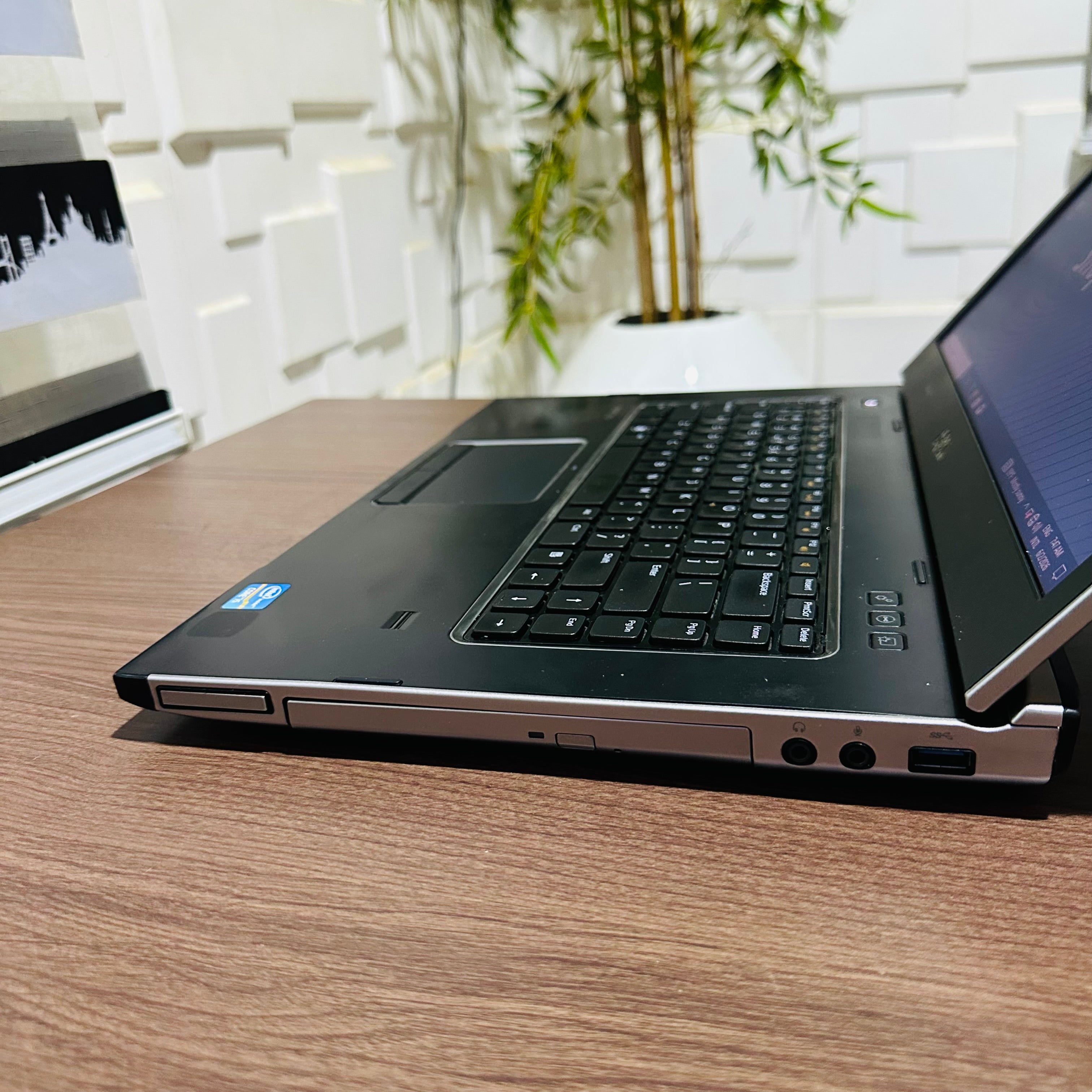 Dell Vostro 3550 - Core i5 - 8GB RAM - 500GB HDD