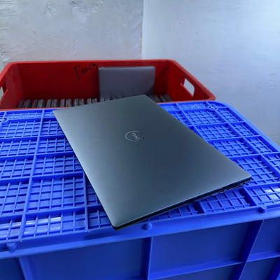 Dell Precision 5570 - 12th Gen. Intel Core i7 - 512GB SSD - 32GB RAM - 4GB NVIDIA RTX A1000 - 4K Display - Touchscreen