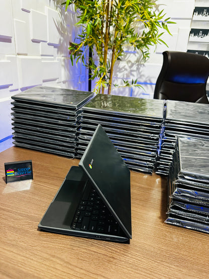 Lenovo 100e Chromebook - Intel Celeron N3350 - 32GB eMMC - 4GB RAM
