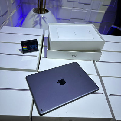 32GB 2020 Apple iPad 8th Generation