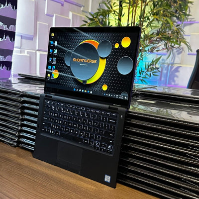 Dell Latitude 5300 - 8th Gen. Intel Core i5 - 256GB SSD - 16GB RAM - Touchscreen