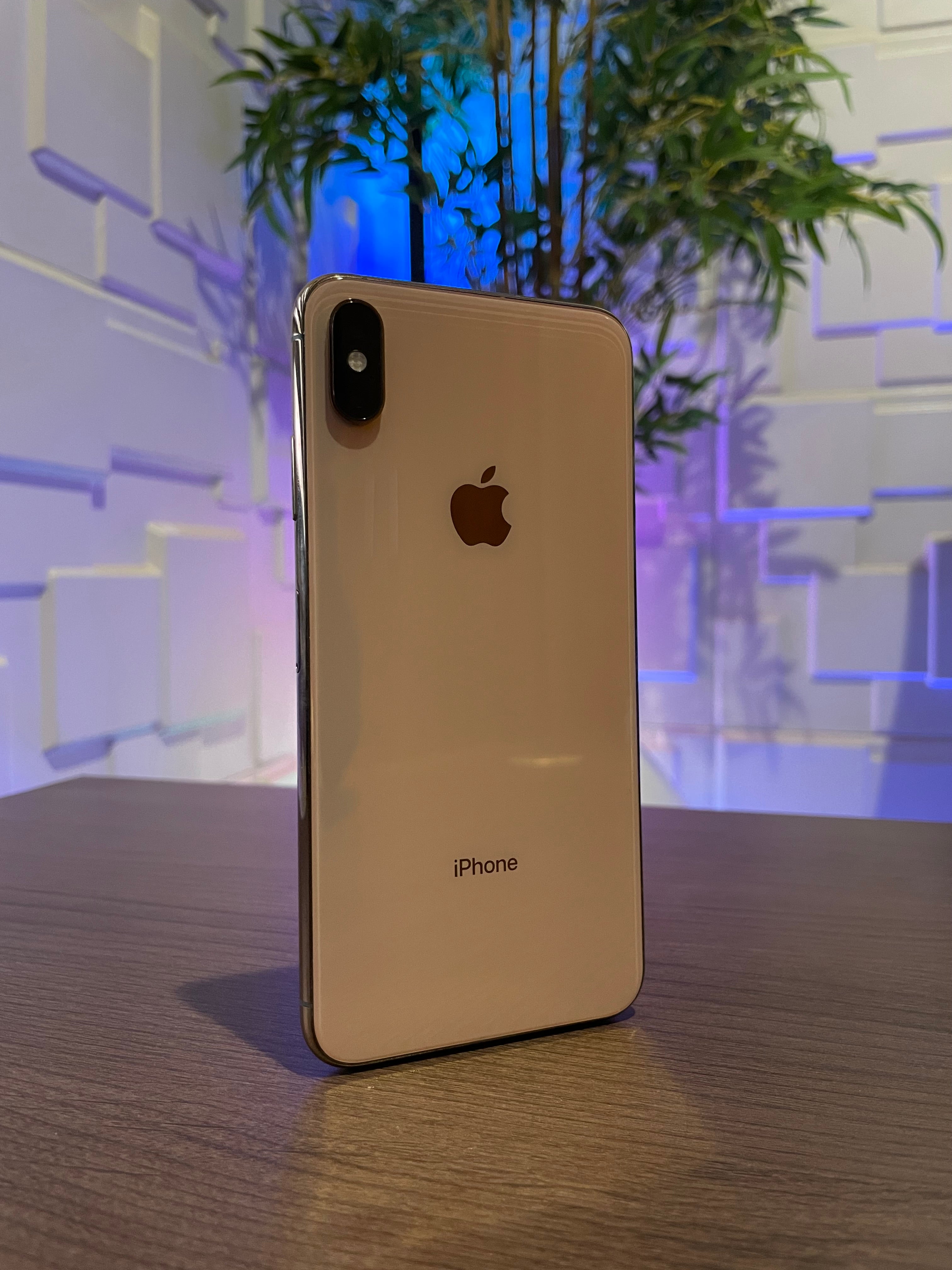 Apple iPhone XS Max - 256GB ROM - 4GB RAM - Gold 