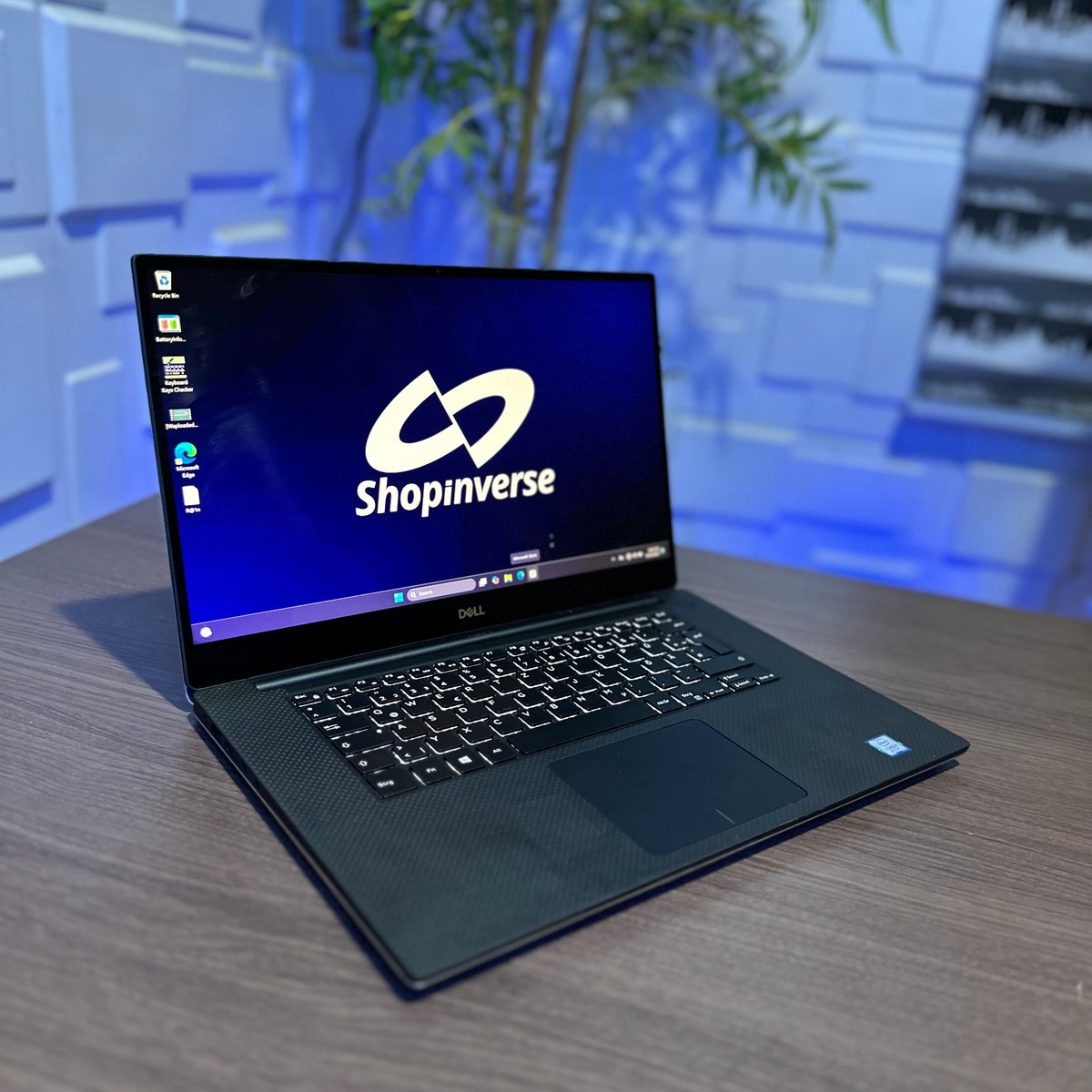 Dell Precision 5540 | 9th Gen Core i9 | 16GB RAM | 512GB SSD | 4GB NVIDIA Quadro T2000 | Full HD | Backlit Keyboard