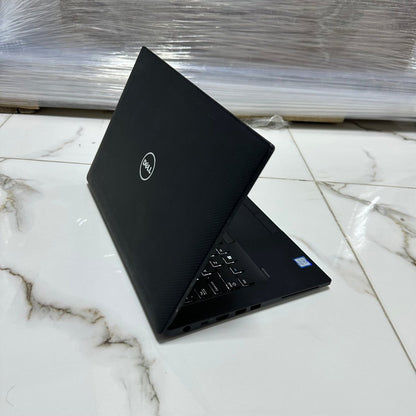 Dell Latitude 7480 - 7th Gen. Intel Core i5 - 256GB SSD - 8GB RAM - Keyboard Light - Touchscreen