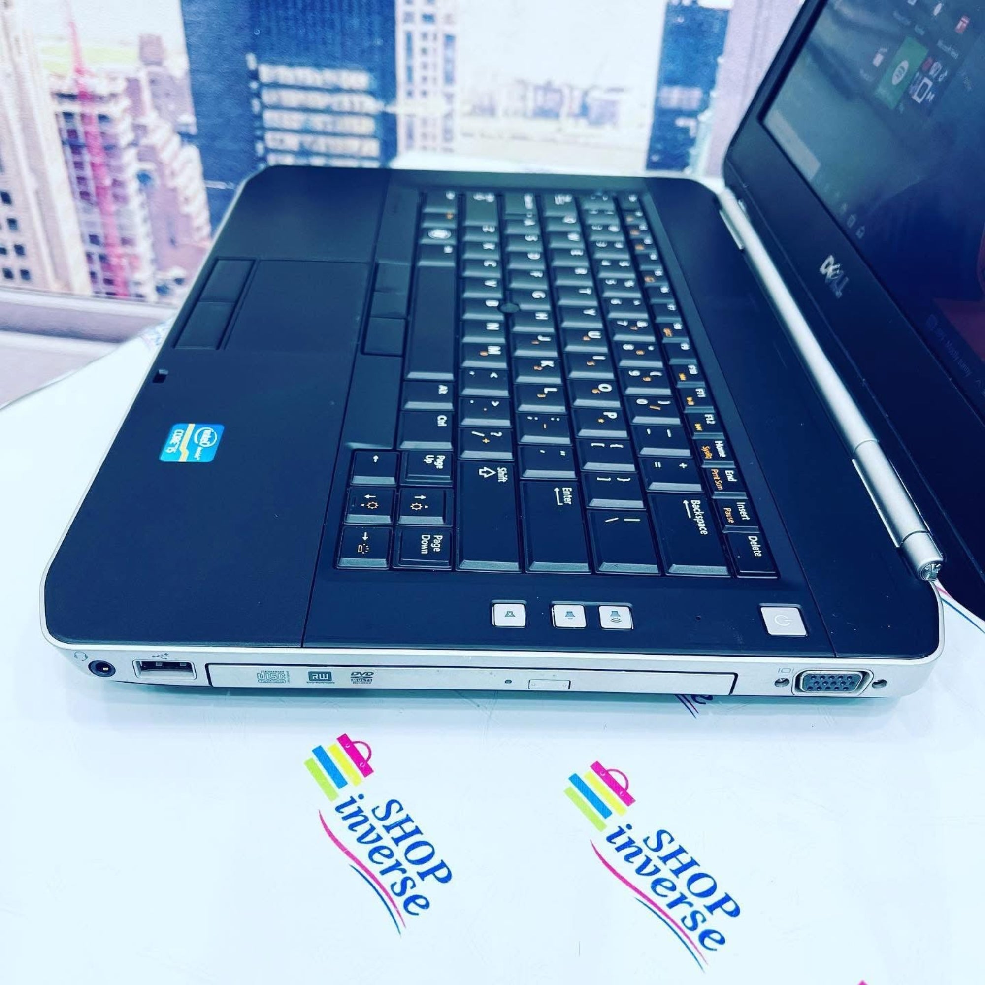 Dell Latitude E5420 - Intel Core i7 - 320GB HDD - 4GB RAM