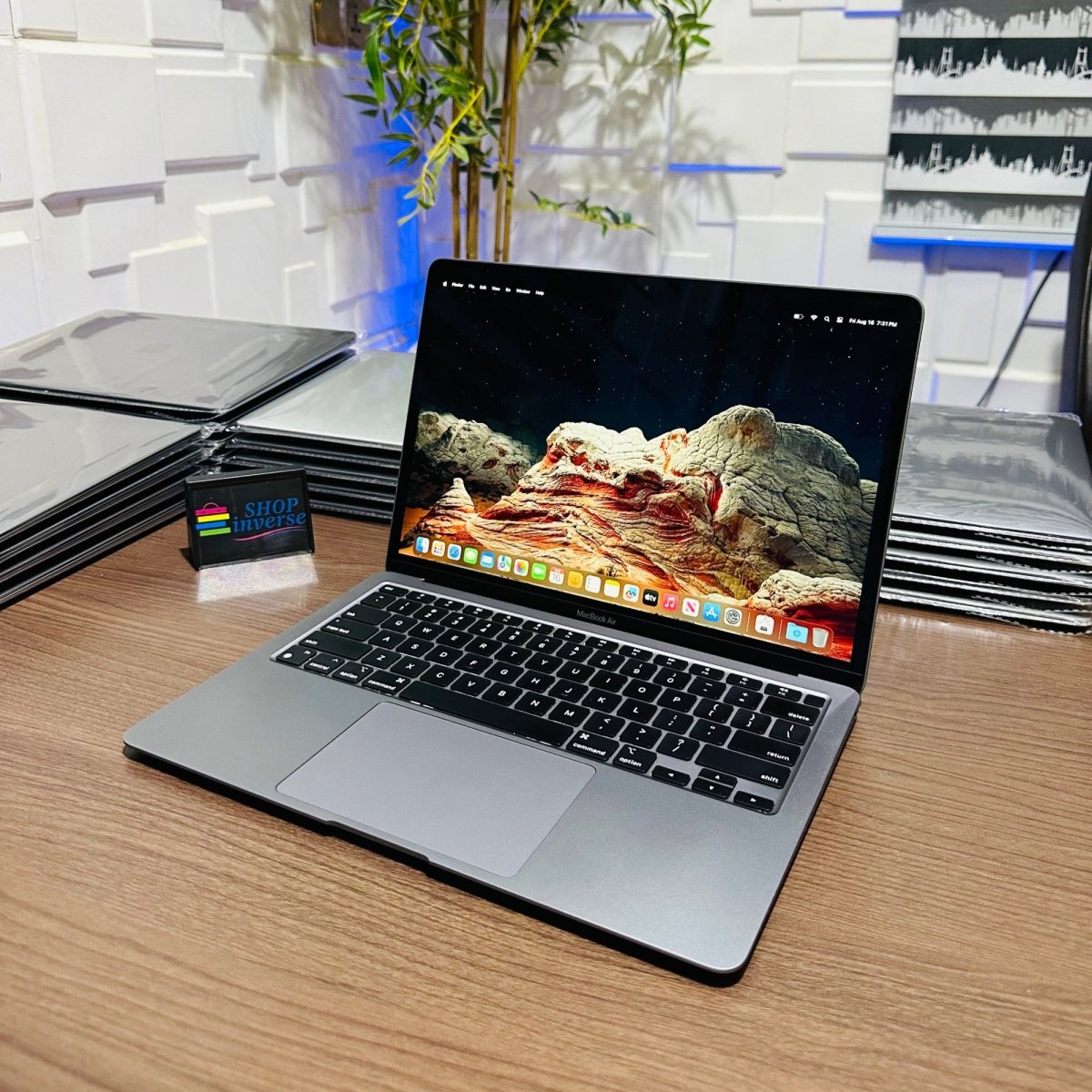 HOT Macbook Pro M1 8gb Ram Vs 16gb Macbook Air Air M1 8gb