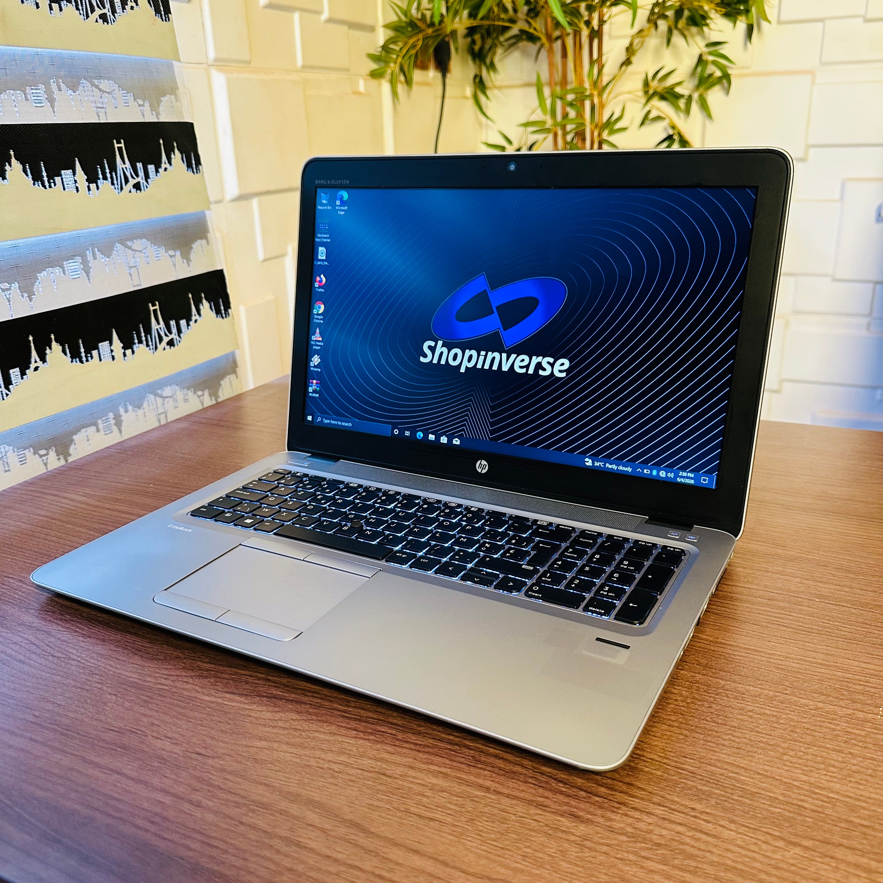 HP EliteBook 850 G3 | 6th Gen Core i7 | 8GB RAM | 256GB SSD | Backlit Keyboard