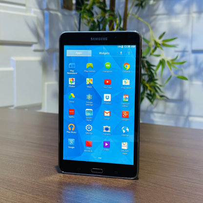 8GB Samsung Galaxy Tab 4 - Black