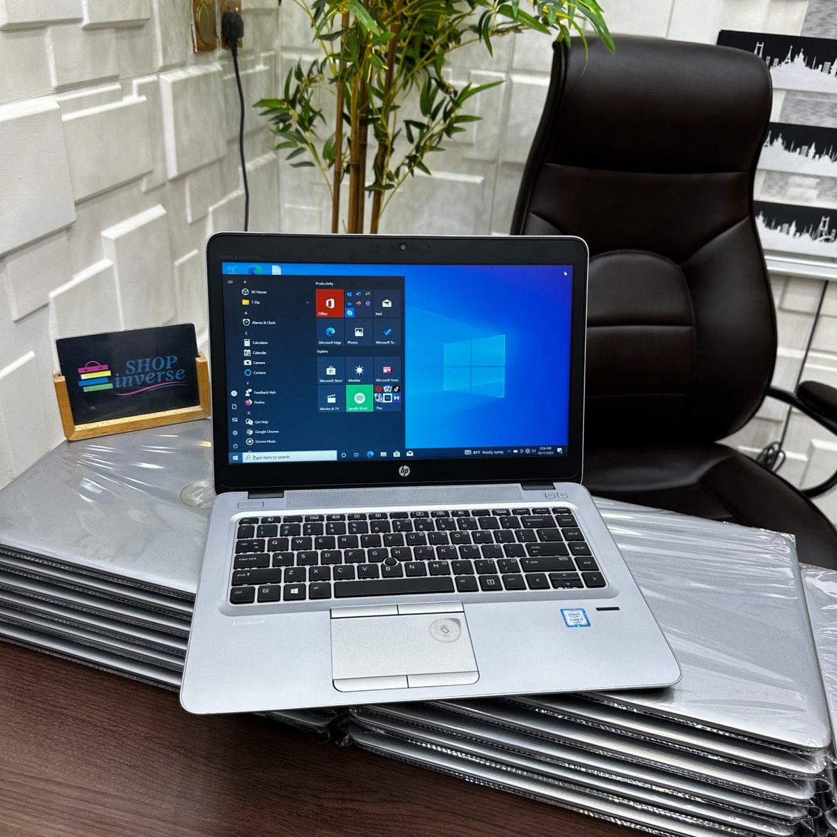 HP EliteBook 840 G3 - 6th Gen. Intel Core i7 - 256GB SSD - 8GB RAM - Keypad Light