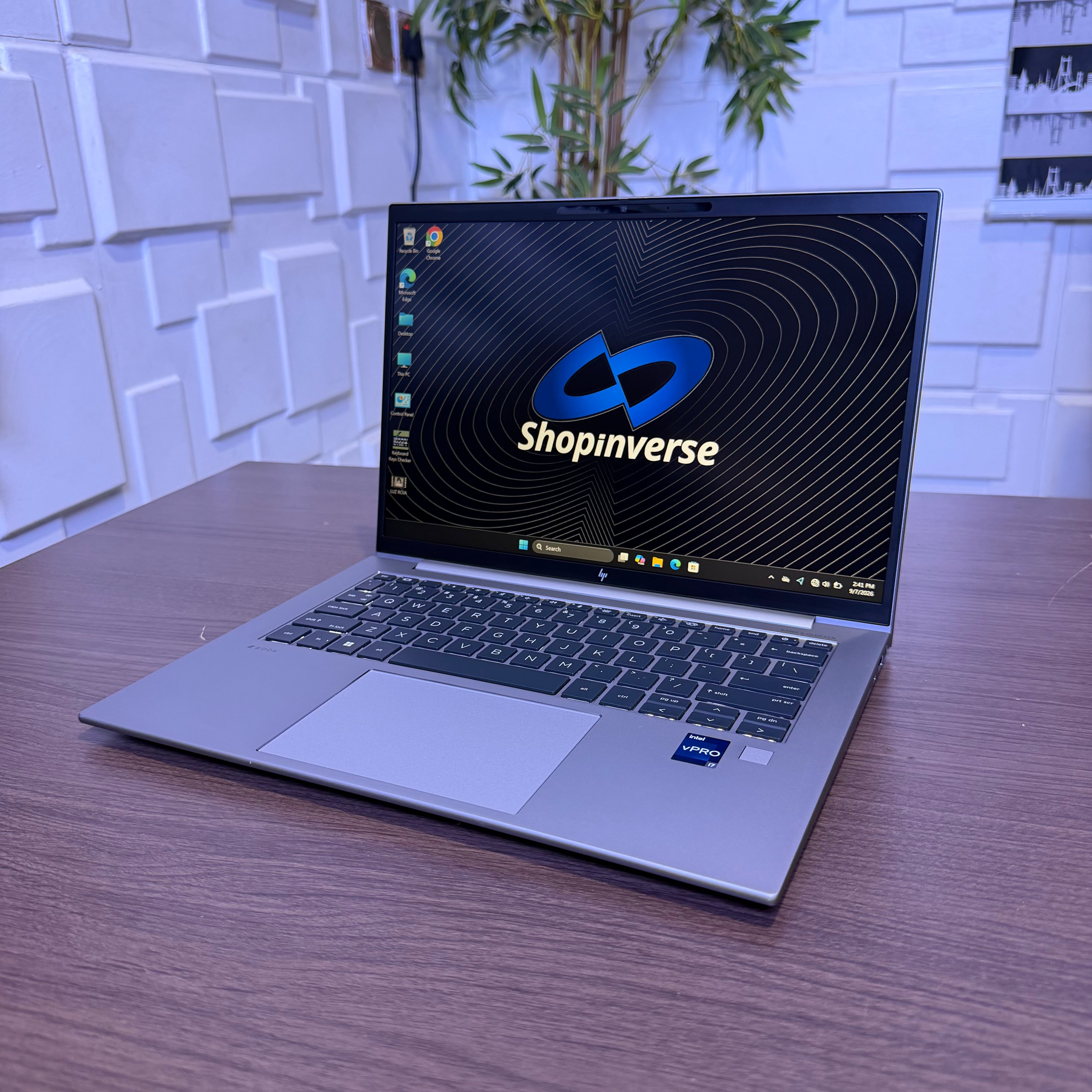HP ZBook Firefly 14 G9 | 12th Gen Core i7 | 16GB RAM | 512GB SSD | Backlit Keyboard