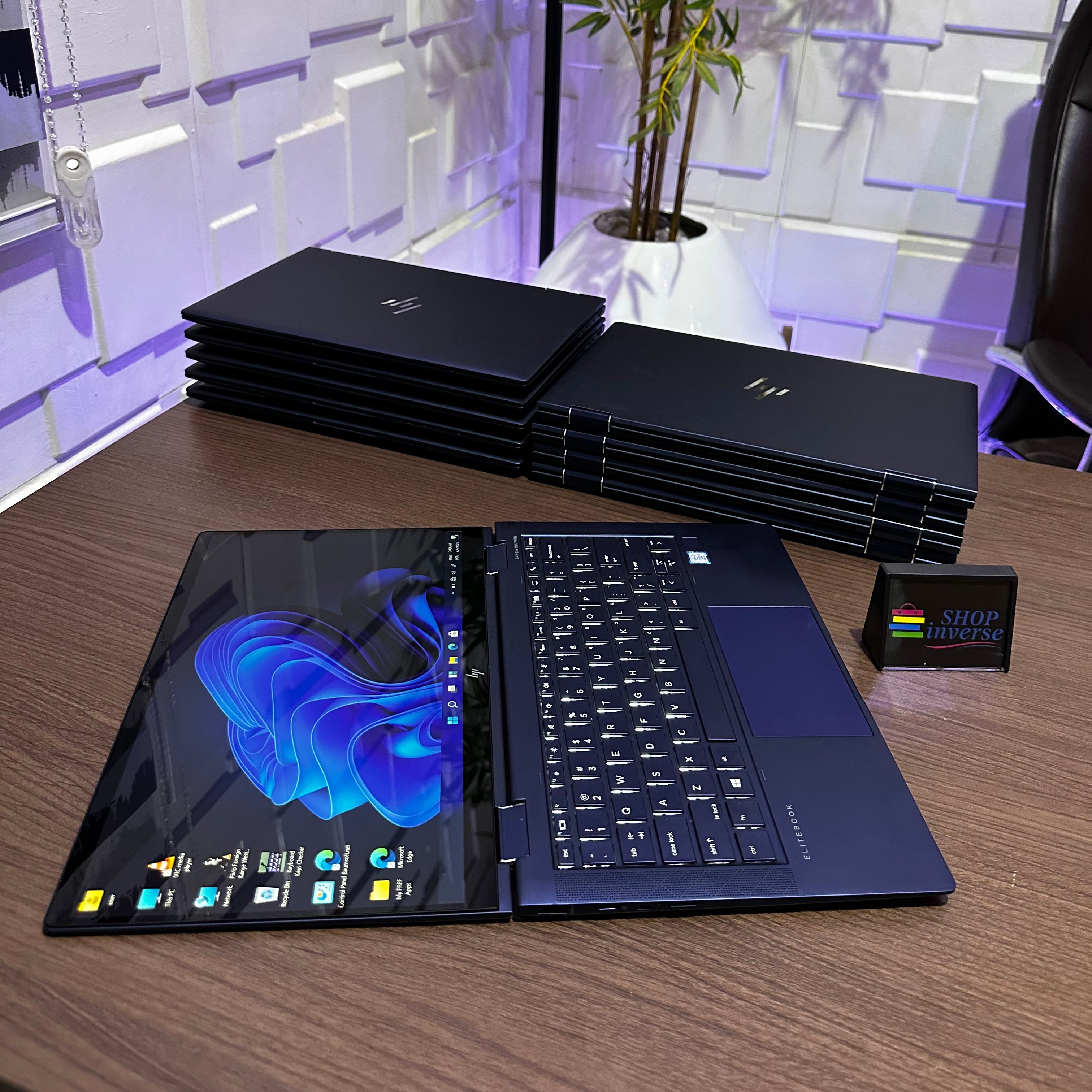 HP Elite Dragonfly G2 - 11th Gen. Intel Core i7 - 512GB SSD - 16GB RAM - Keyboard Light - Touchscreen