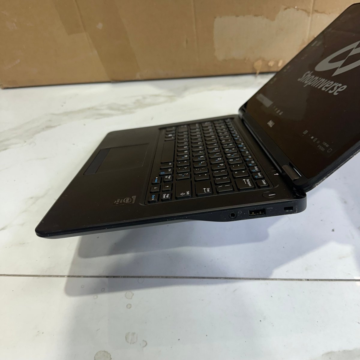 Dell Latitude E7450 - Intel Core i5 - 256GB SSD - 8GB RAM - Touchscreen