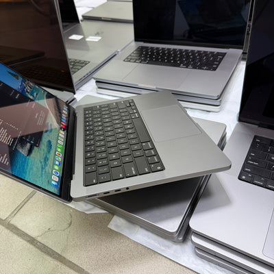 Apple MacBook Pro 14-inch (2021) | Apple M1 Pro | 16GB Unified Memory | 512GB SSD | Touch ID | Backlit Keyboard
