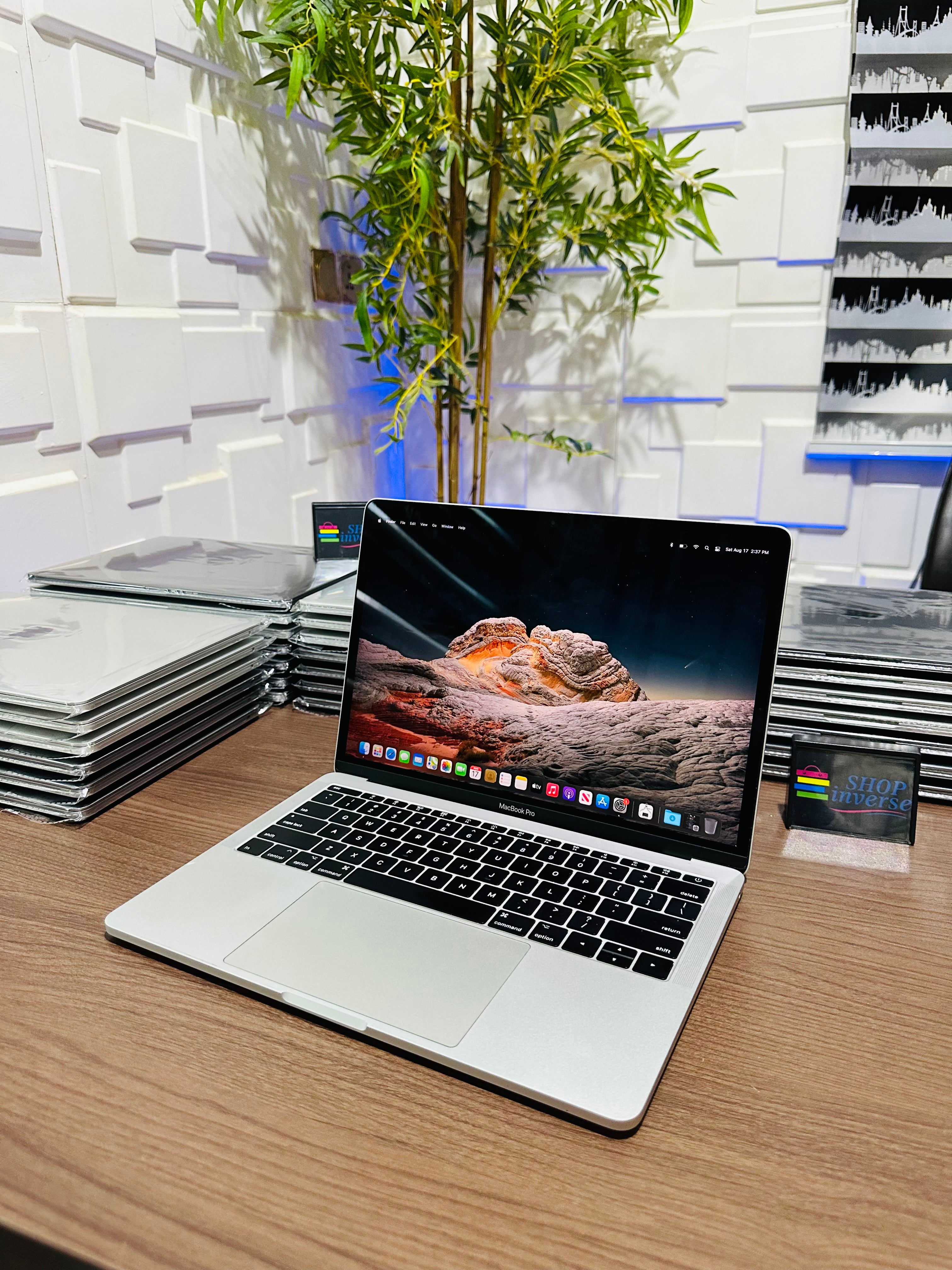 MacBook 2018 ジャンク ジャンク）15インチ MacBook Pro 512GB 2018