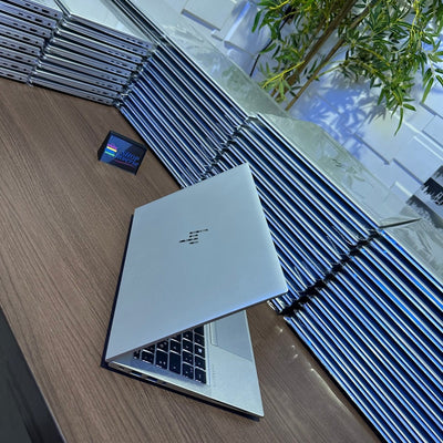 HP EliteBook 830 G8 - 11th Gen. Intel Core i5 - 256GB SSD - 8GB RAM - keyboard Light