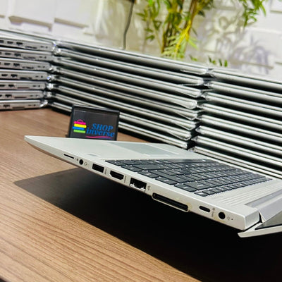 HP EliteBook 745 G6 - AMD Ryzen 5 - 256GB SSD - 16GB RAM - 2GB Dedicated Graphics - Keypad Light