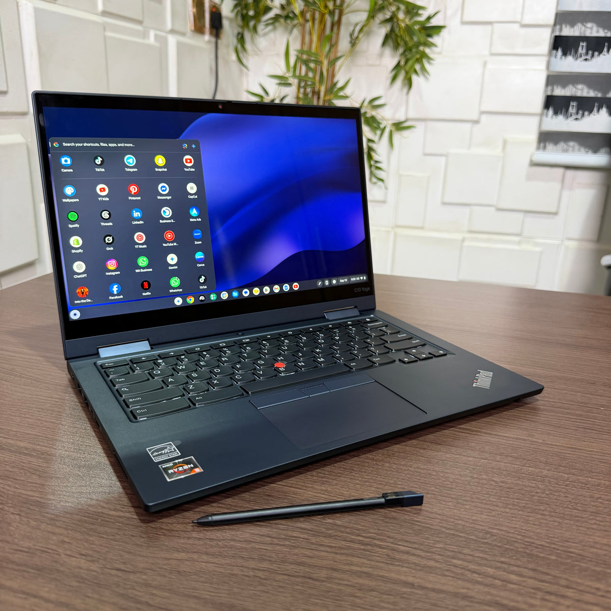 Lenovo ThinkPad C13 Yoga Gen 1 Chromebook | Ryzen 5 3500C | 8GB RAM | 128GB eMMC | Backlit Keyboard