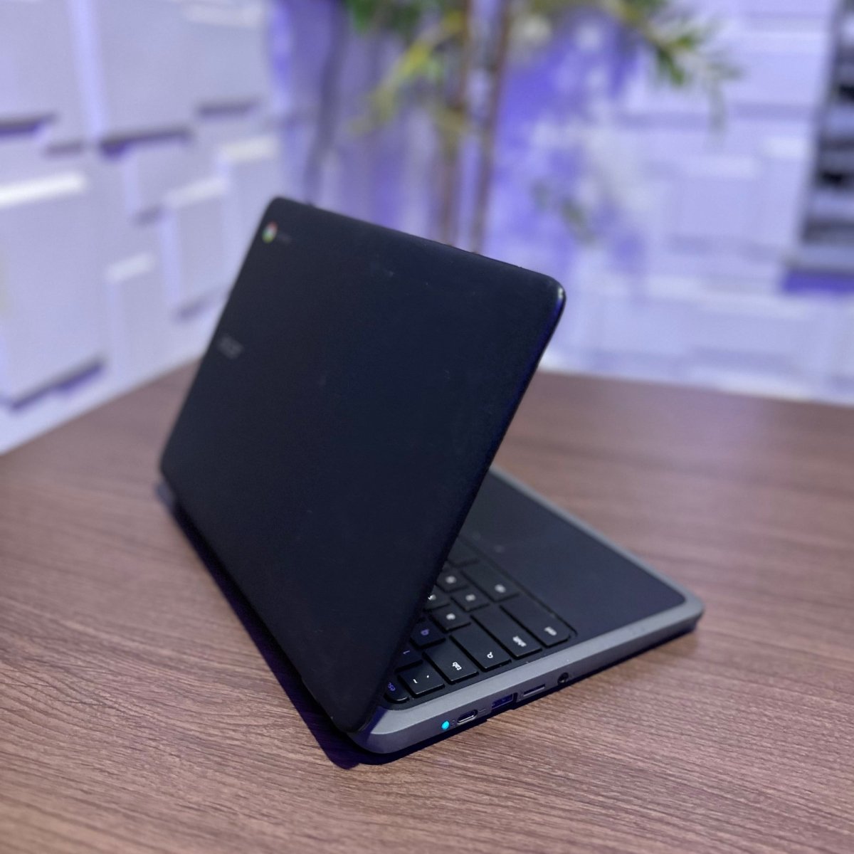 Acer Chromebook C732 - Intel Celeron N3350 - 32GB eMMC - 4GB RAM