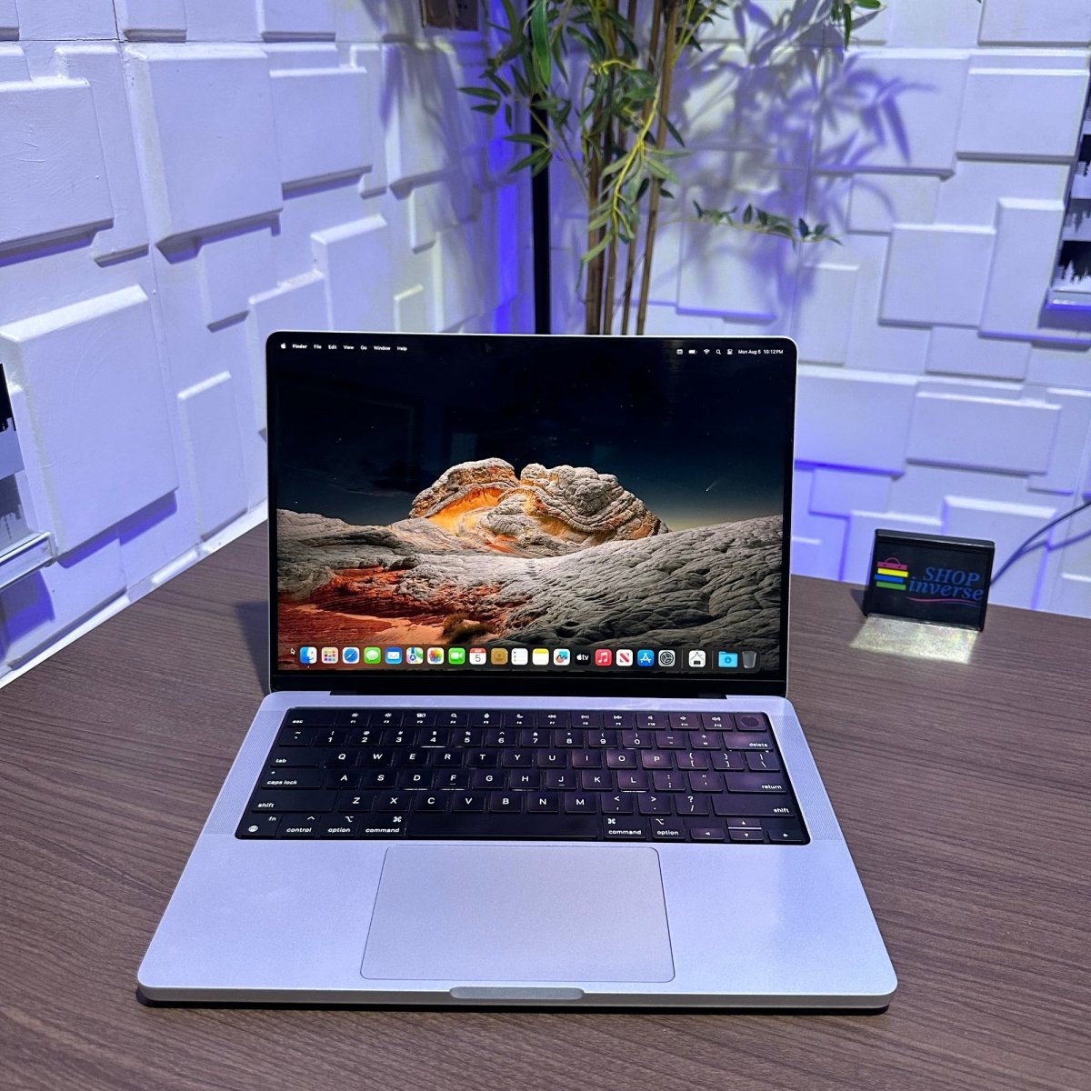 16 - inch Apple MacBook Pro 2021 M1 Pro - 500GB SSD - 16GB RAM - Touch ID - Keyboard Light